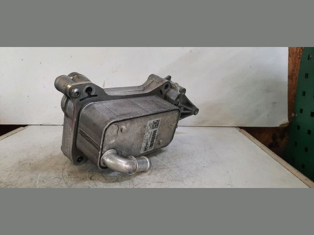 bontott MERCEDES-BENZ C-CLASS Olajhűtő