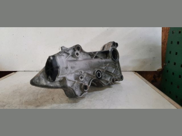 bontott MERCEDES-BENZ C-CLASS Olajhűtő