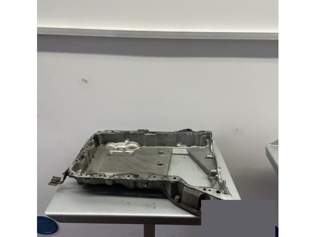 bontott MERCEDES-BENZ C-CLASS Olajteknő