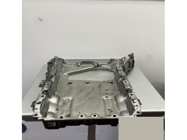 bontott MERCEDES-BENZ C-CLASS Olajteknő