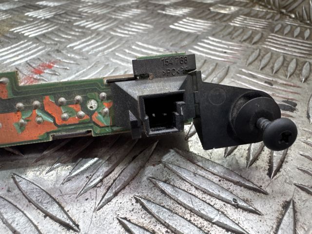 bontott MERCEDES-BENZ C-CLASS Pótféklámpa