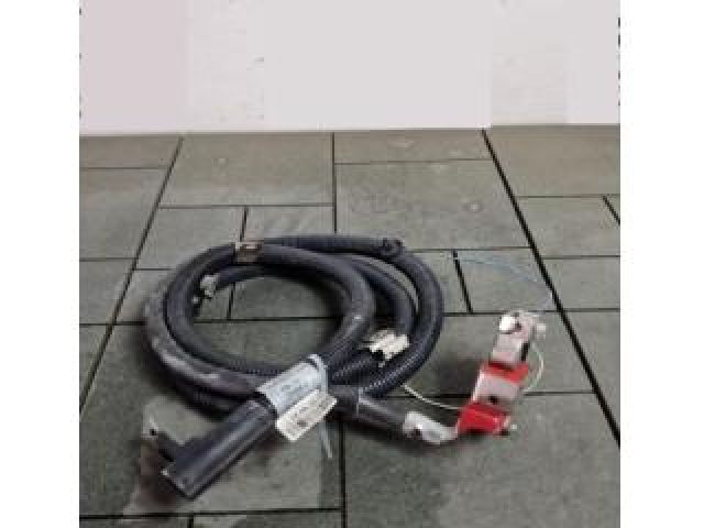 bontott MERCEDES-BENZ C-CLASS Pozitív Kábel