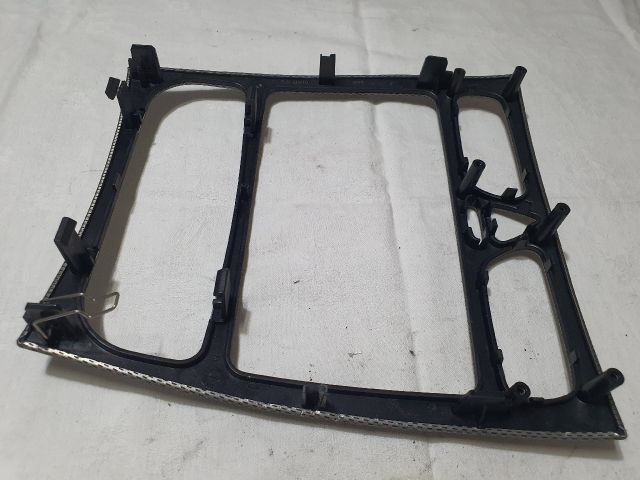 bontott MERCEDES-BENZ C-CLASS Rádió / CD Keret