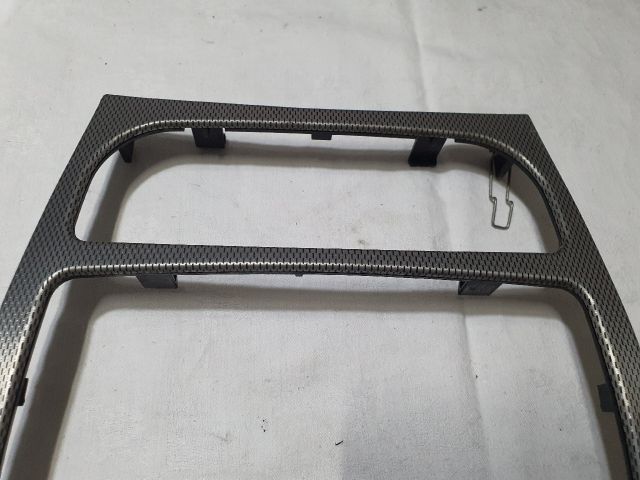 bontott MERCEDES-BENZ C-CLASS Rádió / CD Keret