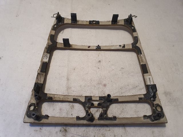 bontott MERCEDES-BENZ C-CLASS Rádió / CD Keret