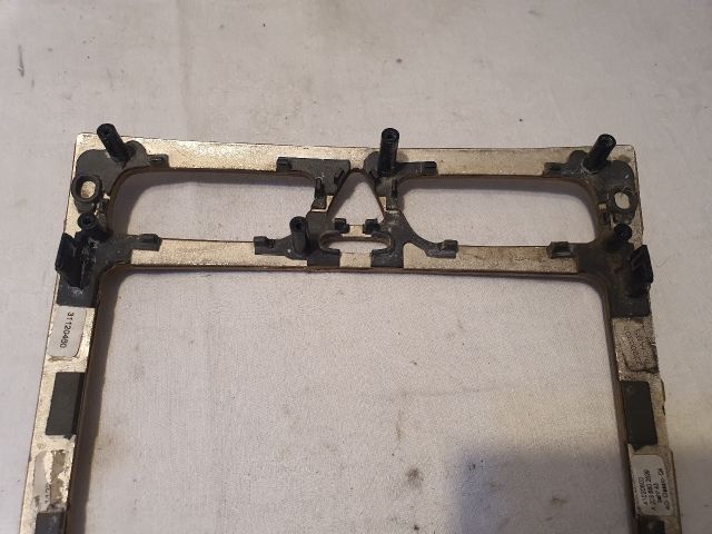 bontott MERCEDES-BENZ C-CLASS Rádió / CD Keret