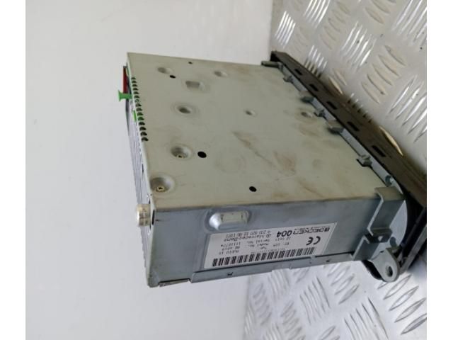 bontott MERCEDES-BENZ C-CLASS Rádió / CD