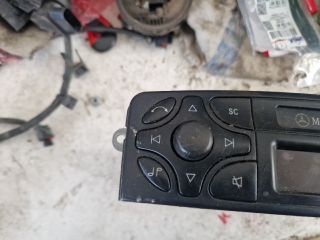 bontott MERCEDES-BENZ C-CLASS Rádió / CD