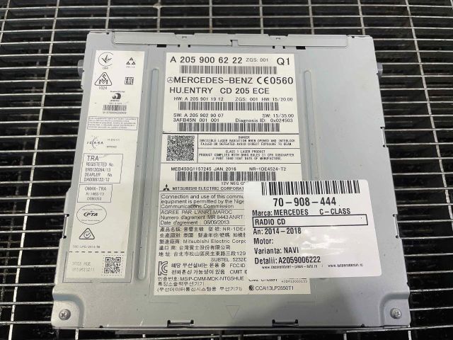 bontott MERCEDES-BENZ C-CLASS Rádió / CD