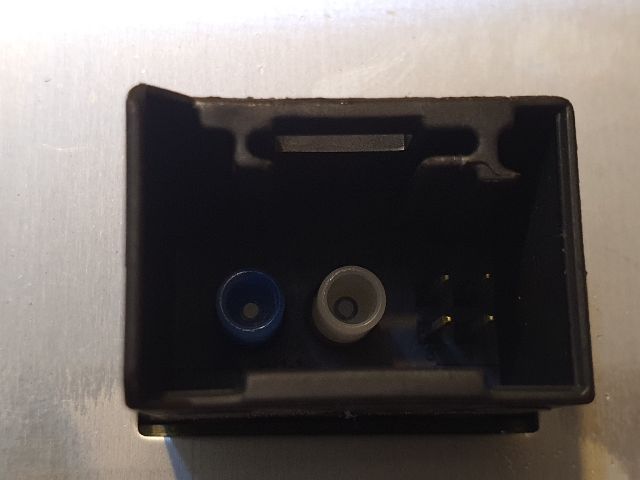 bontott MERCEDES-BENZ C-CLASS Rádió / CD