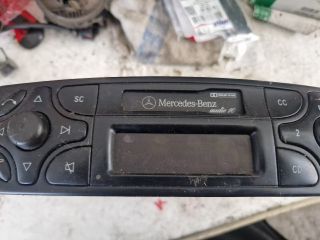 bontott MERCEDES-BENZ C-CLASS Rádió / CD