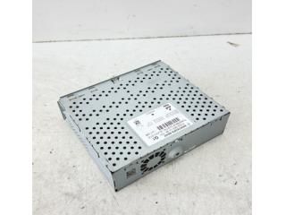 bontott MERCEDES-BENZ C-CLASS Rádió / CD