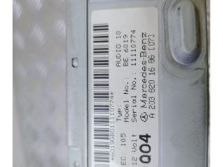 bontott MERCEDES-BENZ C-CLASS Rádió / CD