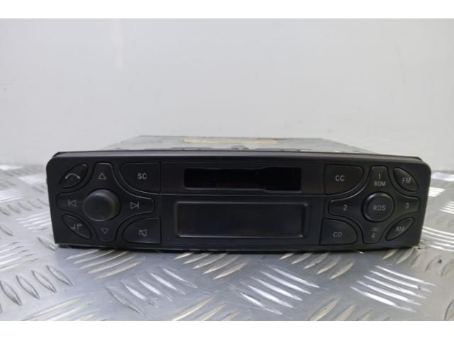 bontott MERCEDES-BENZ C-CLASS Rádió / CD