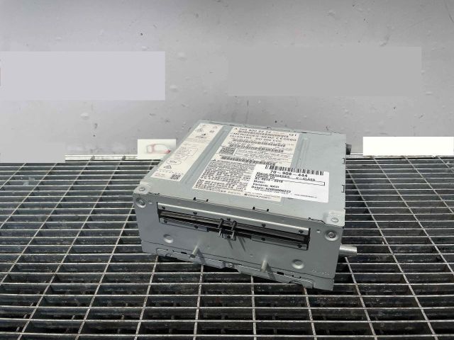 bontott MERCEDES-BENZ C-CLASS Rádió / CD