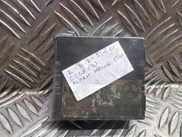 bontott MERCEDES-BENZ C-CLASS Riasztó Központ