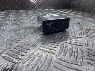 bontott MERCEDES-BENZ C-CLASS Riasztó Központ