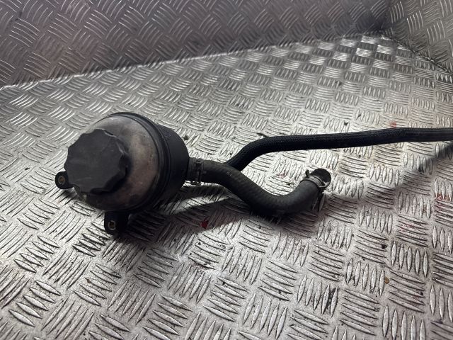 bontott MERCEDES-BENZ C-CLASS Szervóolaj Tartály