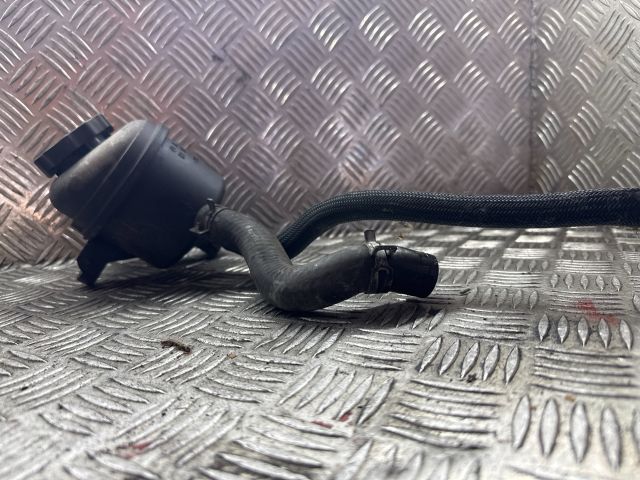 bontott MERCEDES-BENZ C-CLASS Szervóolaj Tartály