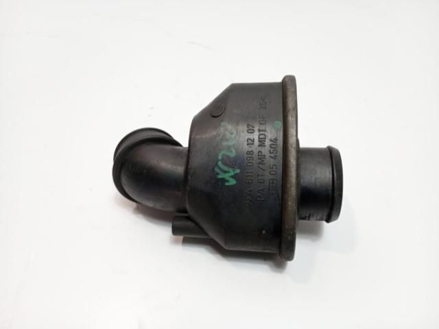 bontott MERCEDES-BENZ C-CLASS Szívás Zaj Csökkentő Doboz