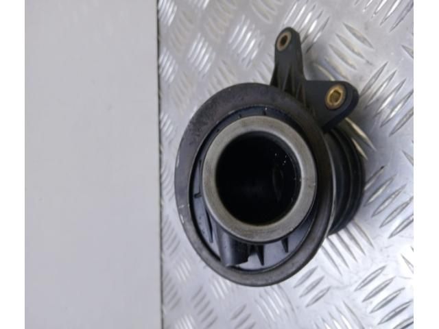 bontott MERCEDES-BENZ C-CLASS Szívás Zaj Csökkentő Doboz