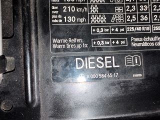 bontott MERCEDES-BENZ C-CLASS Tankajtó