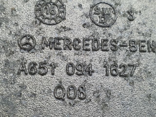 bontott MERCEDES-BENZ C-CLASS Tartó Bak