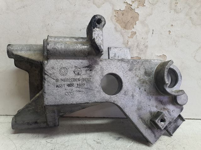 bontott MERCEDES-BENZ C-CLASS Tartó Bak