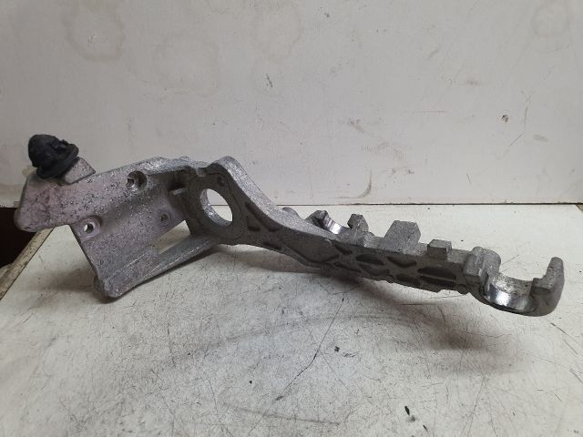 bontott MERCEDES-BENZ C-CLASS Tartó Bak