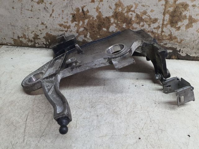 bontott MERCEDES-BENZ C-CLASS Tartó Bak