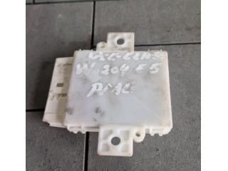 bontott MERCEDES-BENZ C-CLASS Tolatóradar Elektronika