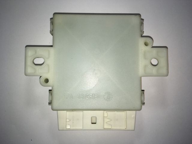 bontott MERCEDES-BENZ C-CLASS Tolatóradar Elektronika