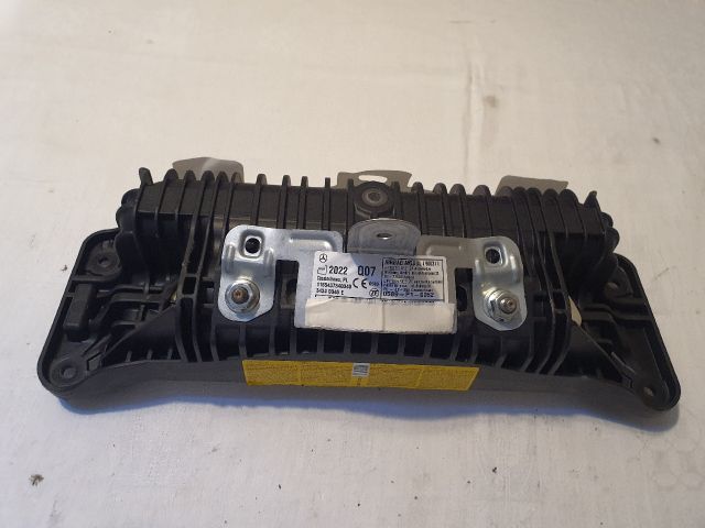 bontott MERCEDES-BENZ C-CLASS Utasoldali Légzsák