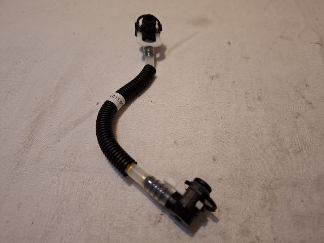 bontott MERCEDES-BENZ C-CLASS Üzemanyagcső