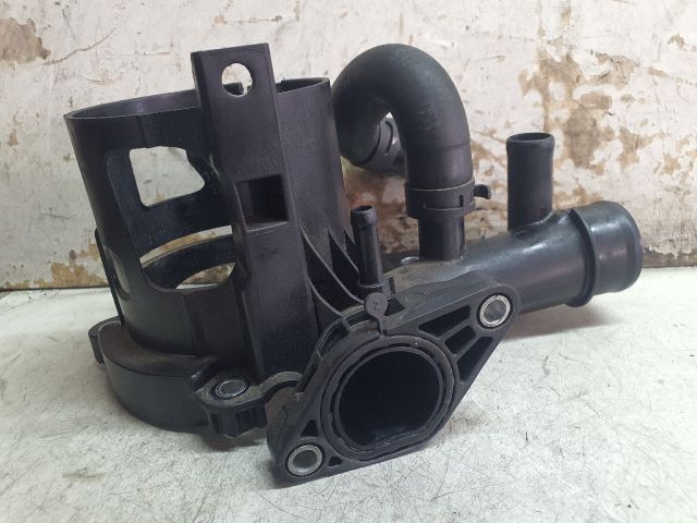 bontott MERCEDES-BENZ C-CLASS Üzemanyagszűrő Ház