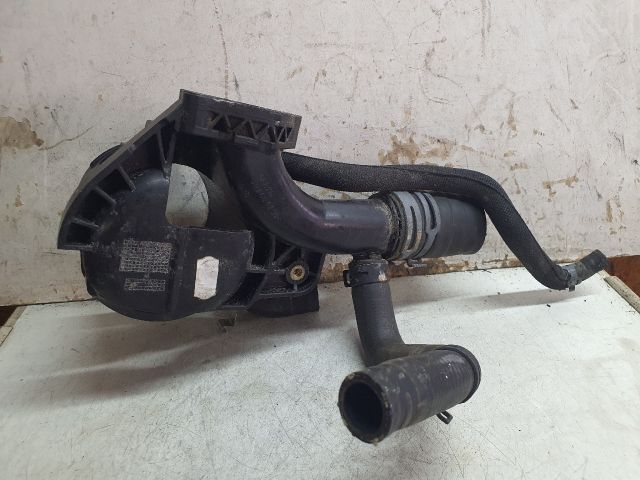 bontott MERCEDES-BENZ C-CLASS Üzemanyagszűrő Ház