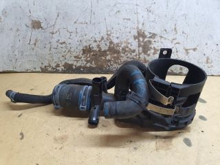 bontott MERCEDES-BENZ C-CLASS Üzemanyagszűrő Ház