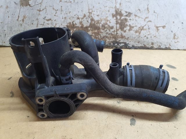 bontott MERCEDES-BENZ C-CLASS Üzemanyagszűrő Ház