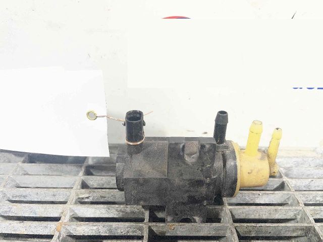 bontott MERCEDES-BENZ C-CLASS Vákum Szelep