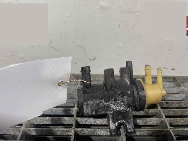 bontott MERCEDES-BENZ C-CLASS Vákum Szelep