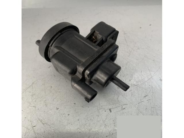 bontott MERCEDES-BENZ C-CLASS Vákum Szelep