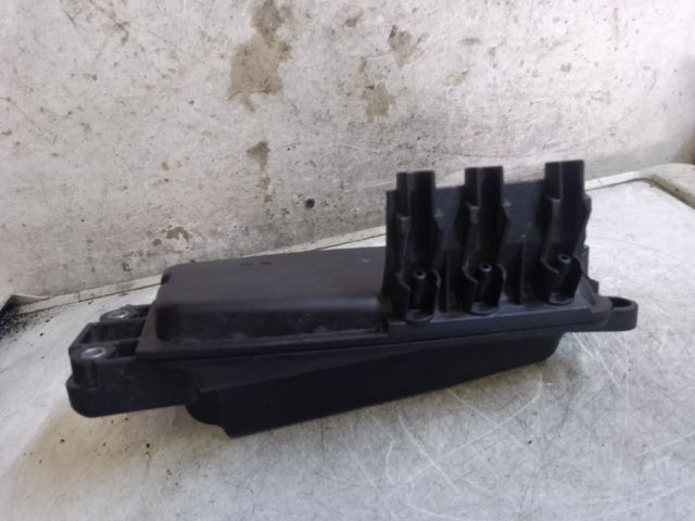 bontott MERCEDES-BENZ C-CLASS Vákum Tartály