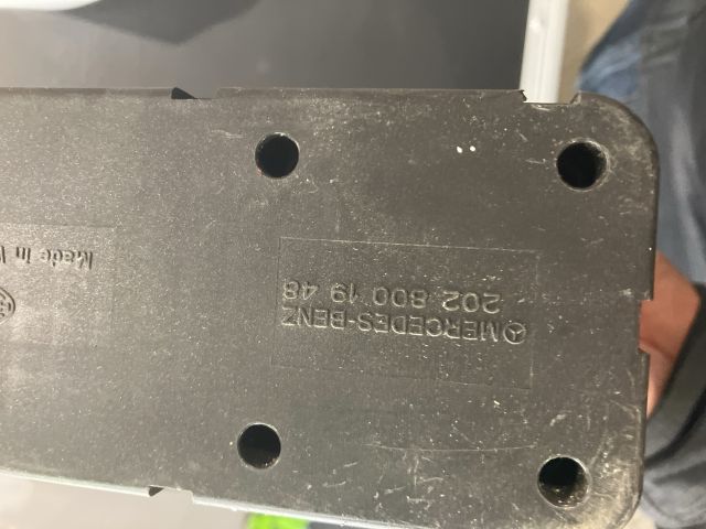 bontott MERCEDES-BENZ C-CLASS Vákumpumpa