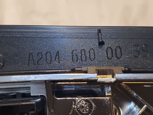 bontott MERCEDES-BENZ C-CLASS Váltókar Keret