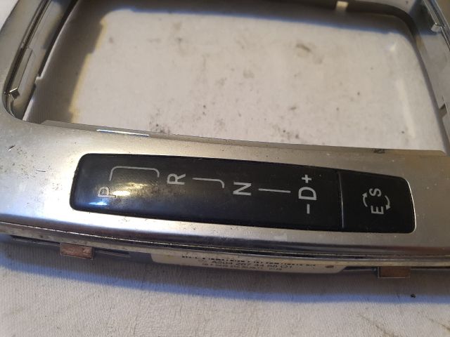 bontott MERCEDES-BENZ C-CLASS Váltószoknya Rögzítő Keret