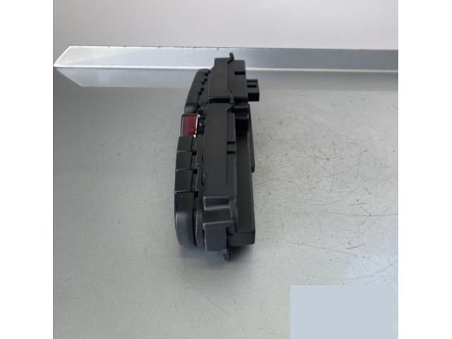 bontott MERCEDES-BENZ C-CLASS Vészvillogó Kapcsoló