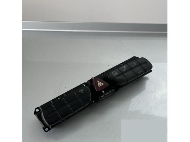 bontott MERCEDES-BENZ C-CLASS Vészvillogó Kapcsoló