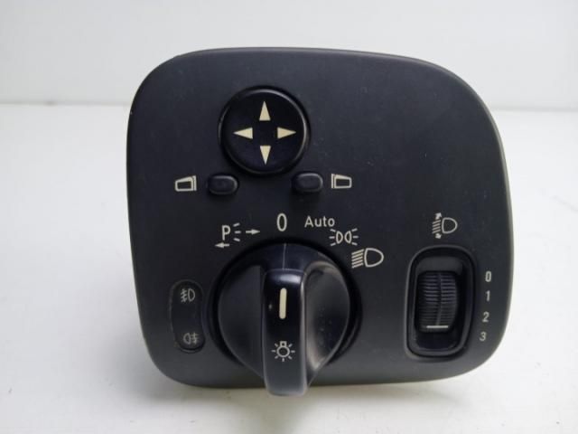 bontott MERCEDES-BENZ C-CLASS Világítás Kapcsoló