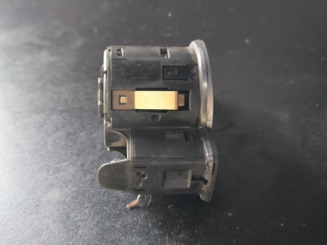 bontott MERCEDES-BENZ C-CLASS Világítás Kapcsoló