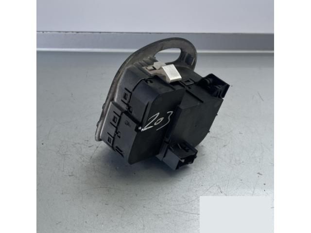 bontott MERCEDES-BENZ C-CLASS Világítás Kapcsoló